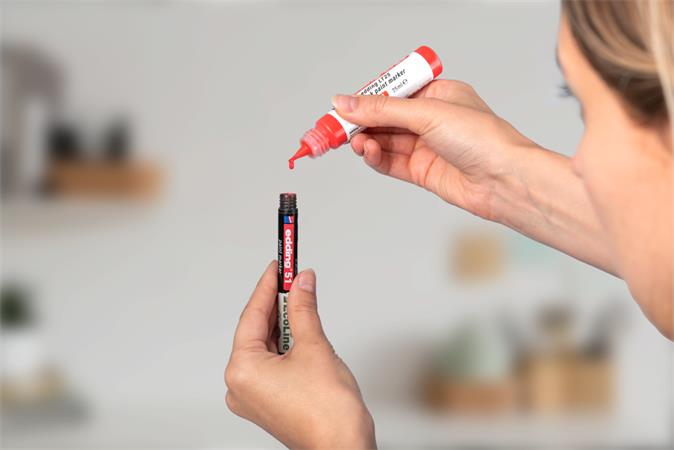 Lakkmarker, 1-2 mm, EDDING "51", ezüst