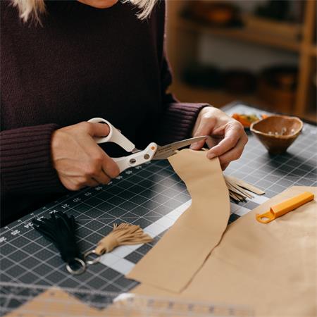 Varróolló, 21 cm, FISKARS "Amplify", fehér