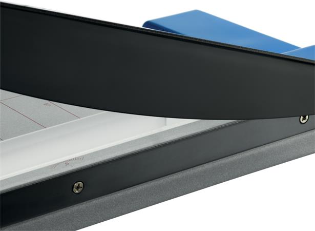 Határidőnapló Memphis A5 napi fehér lapokkal Barna-csokoládé Dayliner 2024.