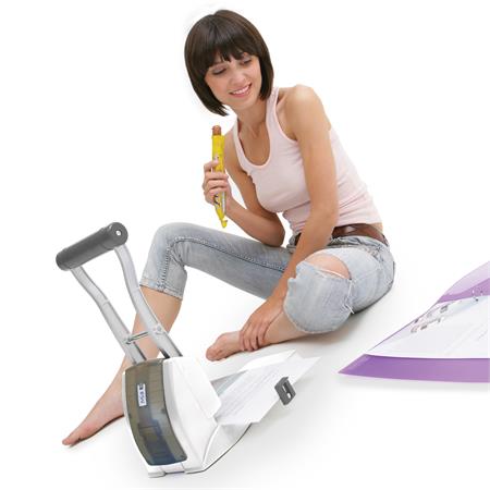 Lyukasztó, nagyteljesítményű, kétlyukú, 150 lap, könnyített lyukasztás, RAPESCO "ECO P2200", fehér