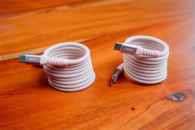 USB kábel, USB-C - USB-C, 1,2 m, 60W, mágneses, VERBATIM, rózsaszín