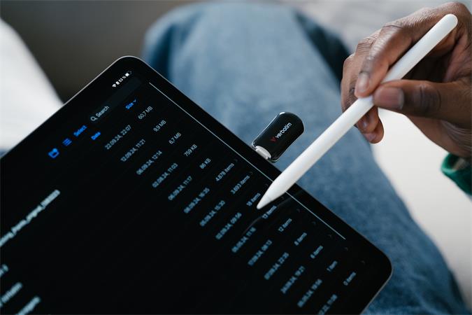 Pendrive, 64GB, USB-C 3.2 Gen1, VERBATIM "Plectra", fekete
